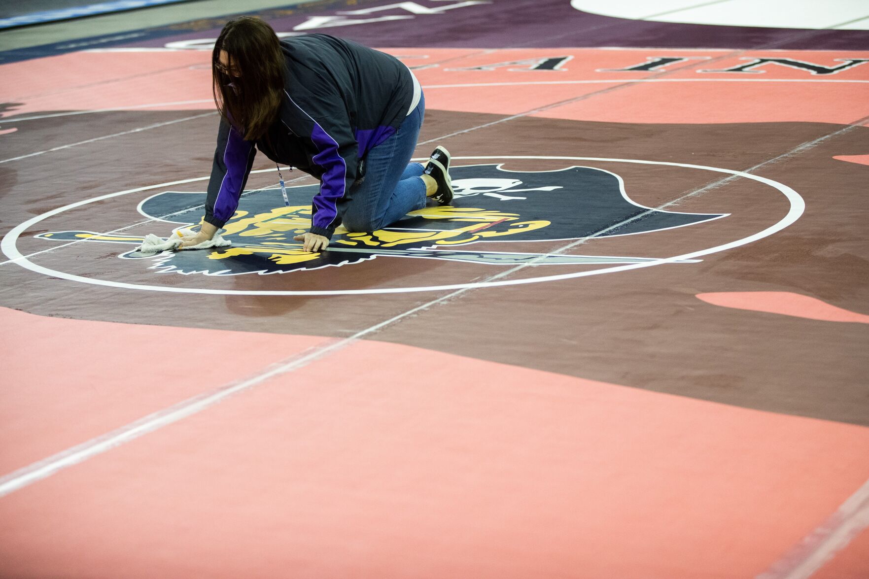 021821-owh-spo-statewrestling-ar03